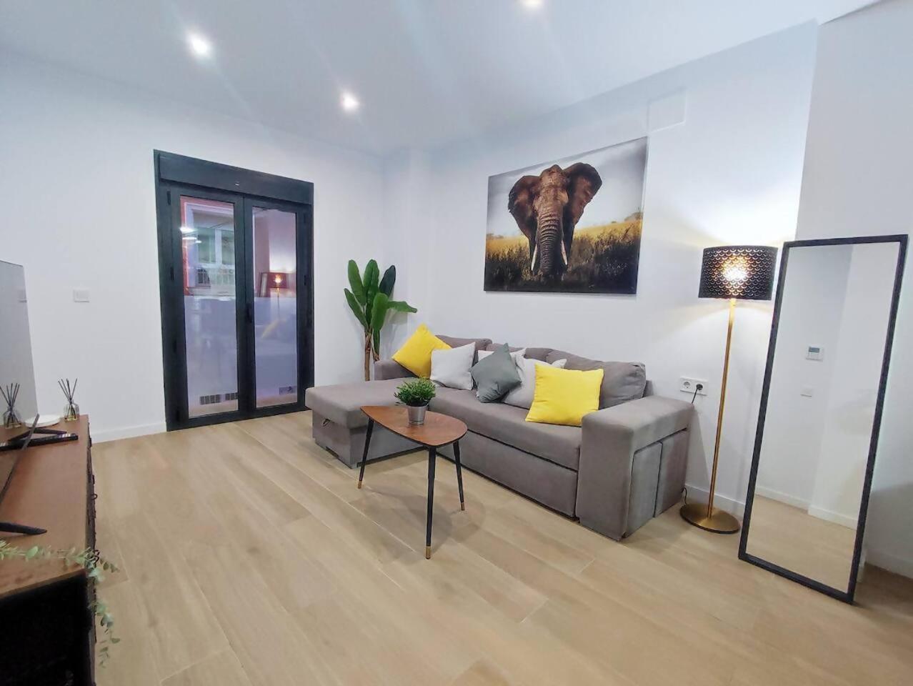 Ohana Home 2 Малага Экстерьер фото