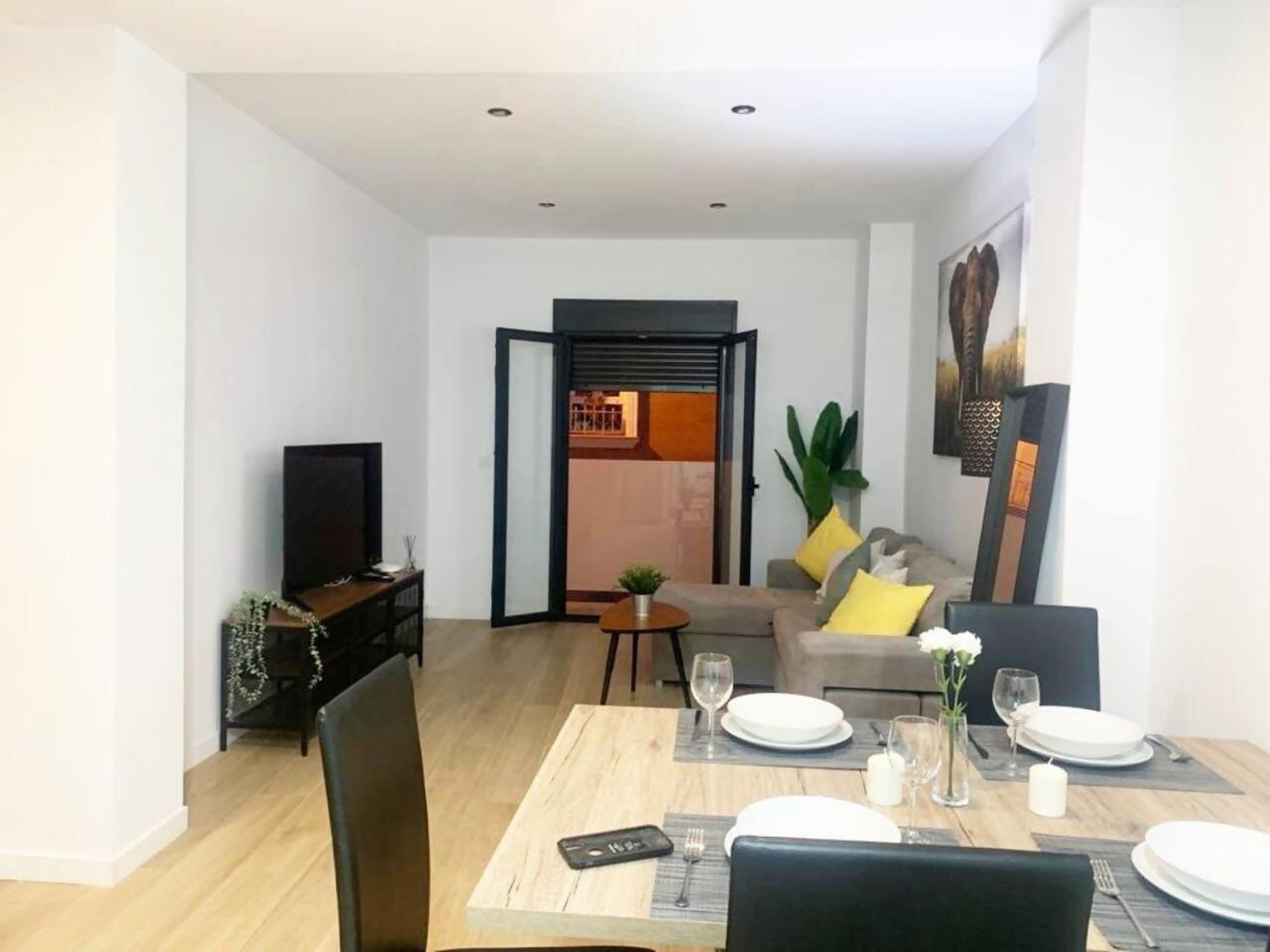 Ohana Home 2 Малага Экстерьер фото