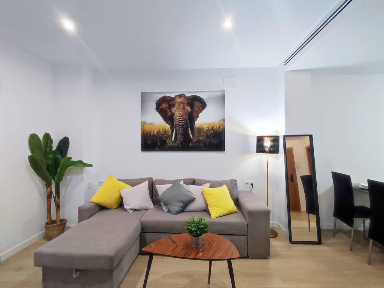 Ohana Home 2 Малага Экстерьер фото